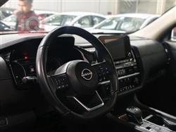 نیسان پاسفایندەر